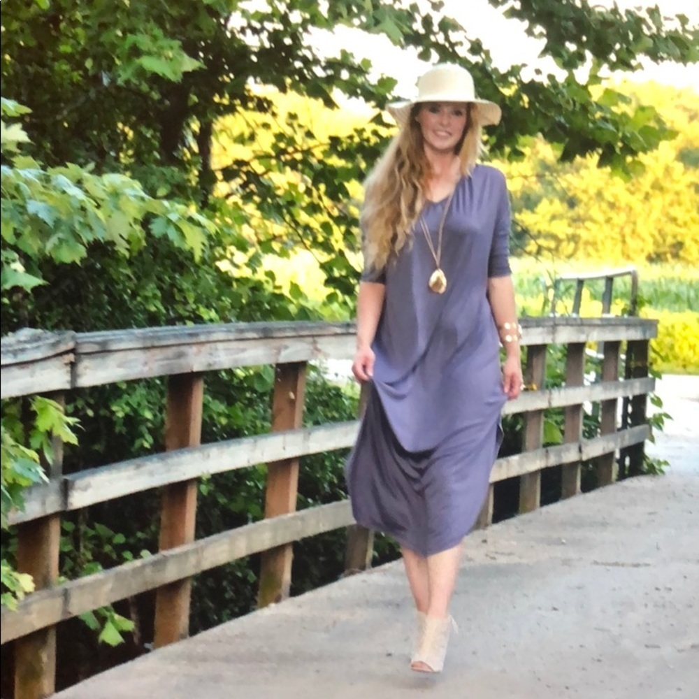 Purple T-shirt maxi Dress - Picture 3 of 4
